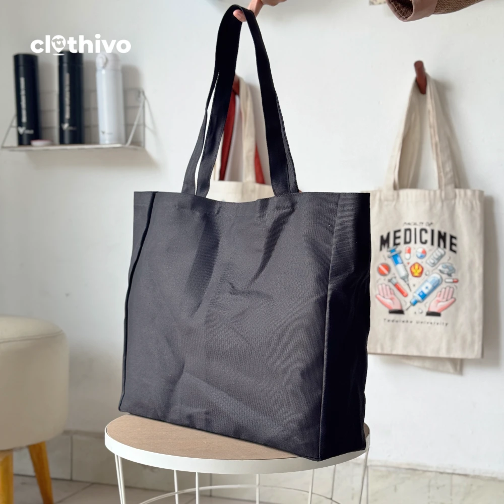Totebag Kanvas Hitam